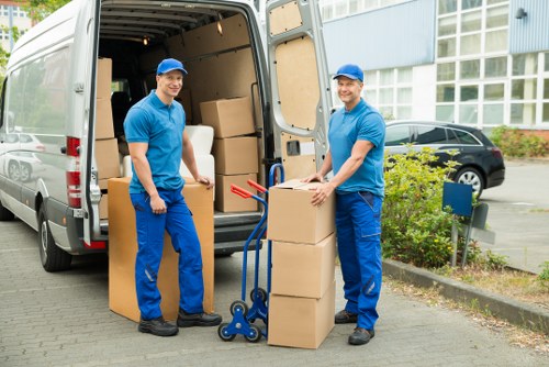 Organized short-term storage space in Grovepark for household belongings
