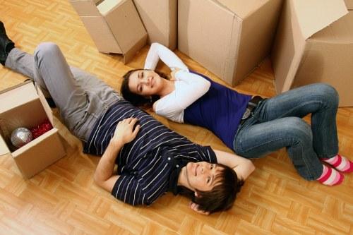 Space-saving office storage planning for workplaces in Grovepark